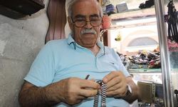 Adana'da 51 Yıldır Arızalı Saatleri Onaran Usta İsmail Isınır
