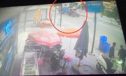 Adana'da Traktörden Ayrılan Römork İki Kişiye Çarptı