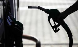 Akaryakıta zam! Benzinin litre fiyatına 2 lira 74 kuruş zam geliyor