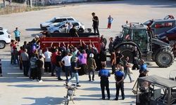 Amasya'da Genç Çiftçi 150 Bin TL Değerindeki Patatesleri Ücretsiz Dağıttı