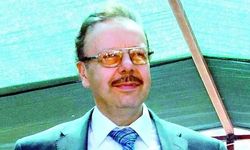 Arif Ahmet Denizolgun'un Naaşı Feth-i Kabir Sonrası Karacaahmet Mezarlığı'na Defnedildi