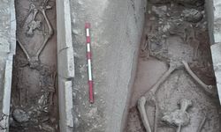 Aspendos Antik Kenti'nde 2 Bin 400 Yıllık Güreşçi Mezarına Ulaşıldı