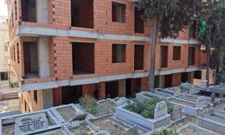 Avcılar'da Mezarlık Manzaralı Sıfır Daireler Kentsel Dönüşümle Yükseldi