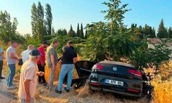 Balıkesir Sındırgı'da Orman Aracı ile Otomobil Çarpıştı: 1 Kişi Hayatını Kaybetti