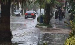 Bartın'da Sağanak Yağış Hayatı Olumsuz Etkiledi