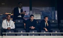 Beşiktaş'ın Yeni Transferi Vlahović ve Tribün Destek Üçlüsü