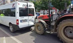 Bingöl Solhan'da Zincirleme Trafik Kazası: 4 Araç Birbirine Girdi