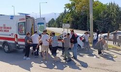 Bursa İnegöl'de otomobille motosiklet çarpıştı: Sürücü ağır yaralandı
