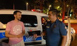Bursa'da Çanta Dolusu Para Bulundu, Esnaf Polise Teslim Etti