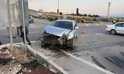 Çorum'da İki Otomobilin Çarpıştığı Kazada Sürücüler Yaralanmadı
