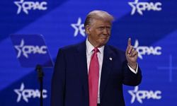 Donald Trump'tan Hürmüz Boğazı'nı 'Yeni ABD Toprağı' Olarak Gösteren Harita Paylaşımı
