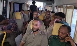 Edirne'de Minibüste 19 Kaçak Göçmen Yakalandı, Sürücü Gözaltına Alındı