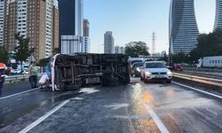 Esenyurt'ta Zincirleme Trafik Kazası: 11 Araç Çarpıştı, 6 Yaralı Var