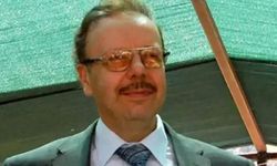 Eski Ulaştırma Bakanı Arif Ahmet Denizolgun'un Mezarının Açılması İçin Feth-i Kabir Kararı Verildi