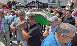 Eskişehir'de Feci Trafik Kazasında Yaşamını Yitiren Kadın Son Yolculuğuna Uğurlandı