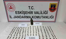 Eskişehir'de Jandarma Tarihi Eser Kaçakçılığı Operasyonunda Elmas ve Bronz Sikkeler Ele Geçirdi