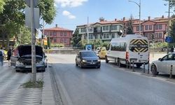 Eskişehir'de Yabancı Plakalı Araçtan Sızan Motor Yağı Trafikte Tehlike Yarattı