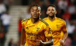 Fenerbahçe ve Galatasaray'ın Transfer Rekabeti Sürüyor