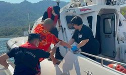 Fethiye Açıklarında Gezi Teknesinde Rahatsızlanan Vatandaş Tıbbi Tahliye Edildi