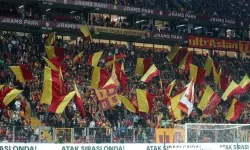 Galatasaray taraftarından yönetime transfer süreci tepkisi