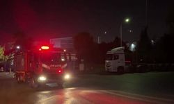 Gebze'deki kozmetik fabrikasında nitrik asit sızıntısı alarmı
