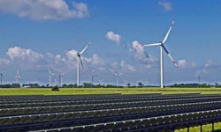 Güneş Enerjisinde Depolama Kapasitesi Artıyor: Elektrik Güneşsiz Saatlerde de Kullanılabilecek