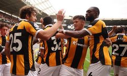 Hull City Premier Lig'de Manchester United'ı 2-0 Mağlup Etti