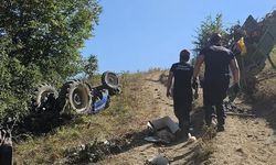 İnegöl'de Şarampole Devrilen Traktörün 15 Yaşındaki Sürücüsü Ağır Yaralandı