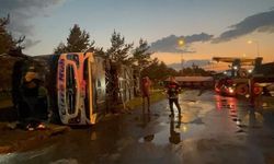 Kayseri'de Yolcu Otobüsü ile Akaryakıt Tankeri Çarpıştı: 35 Yaralı