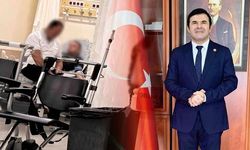 Kim olduğunu söylemeden acilde 2 saat her şeyi not etti
