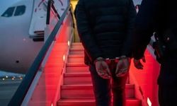 Kırmızı Bültenle Aranan 16 Suçlu Dahil 60 Kişi Türkiye'ye Getirildi