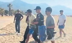 Kuşadası'nda Plaj Hırsızlığı: Edebiyat Öğretmeni Suçüstü Yakalandı
