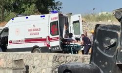 Malatya Akçadağ'da İş Makinesi Operatörü Cam Çarpması Sonrası Yaralandı