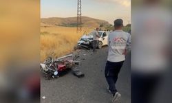 Mardin'de otomobil motosikletle çarpıştı: 2 ölü