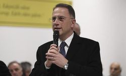Mehmet Murat Çalık CHP'de siyasete devam edeceğini duyurdu