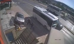 Merdiven Boşluğuna Uçan Otomobilden Saniyelerle Kurtuluş Kamerada