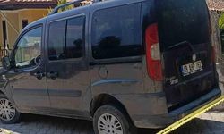 Muğla Gökova'da çalınan otomobil site içinde bulundu