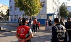 Okullarda Güvenlik Güçleniyor: 30 Bin Yeni Personel Dedektörle Arama Yetkisiyle Görev Alacak