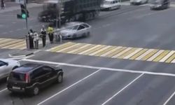 Omsk'ta Kalp Krizi Geçiren Sürücü Yayalara Çarptı, 8 Kişi Yaralandı
