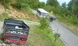 Otomobil ile işçi servisinin çarpıştığı kaza: Yaralılar var