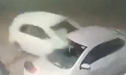 Otomobilin Altında Kalmaktan Son Anda Kurtuldular