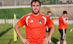 Ozan Can Kökçü'den Serbest Vuruşta Etkileyici Gol
