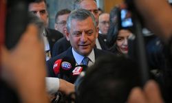 Özgür Özel'den AK Parti'ye geçen belediye başkanlarıyla ilgili ilk açıklama