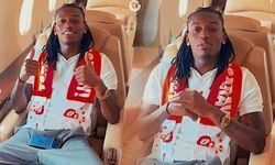 Rafael Leao Türkiye'ye Uçakta Galatasaray Taraftarına Mesaj Gönderdi