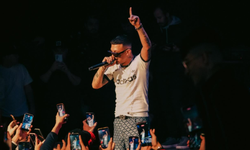 Samsun'da rap klibinde tüfek kullanımı iddiasıyla rapçi Keskin ve 4 kişi gözaltına alındı