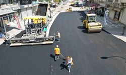Şanlıurfa Siverek Adnan Menderes Caddesi'nde Sıcak Asfalt Çalışmaları Başladı