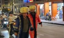 Sinop Gerze'de Padişah Kostümüyle Mehter Marşı Eşliğinde Renkli Yürüyüş