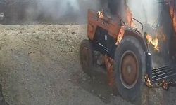 Sürücüsüz Hareket Eden Traktör Alev Topuna Döndü