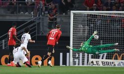 Szymanski'den Muhteşem Golle Futbolseverlere Unutulmaz Anlar