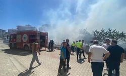 Tekirdağ Çorlu'da Arazide Çıkan Yangın Araçlara Sıçradı